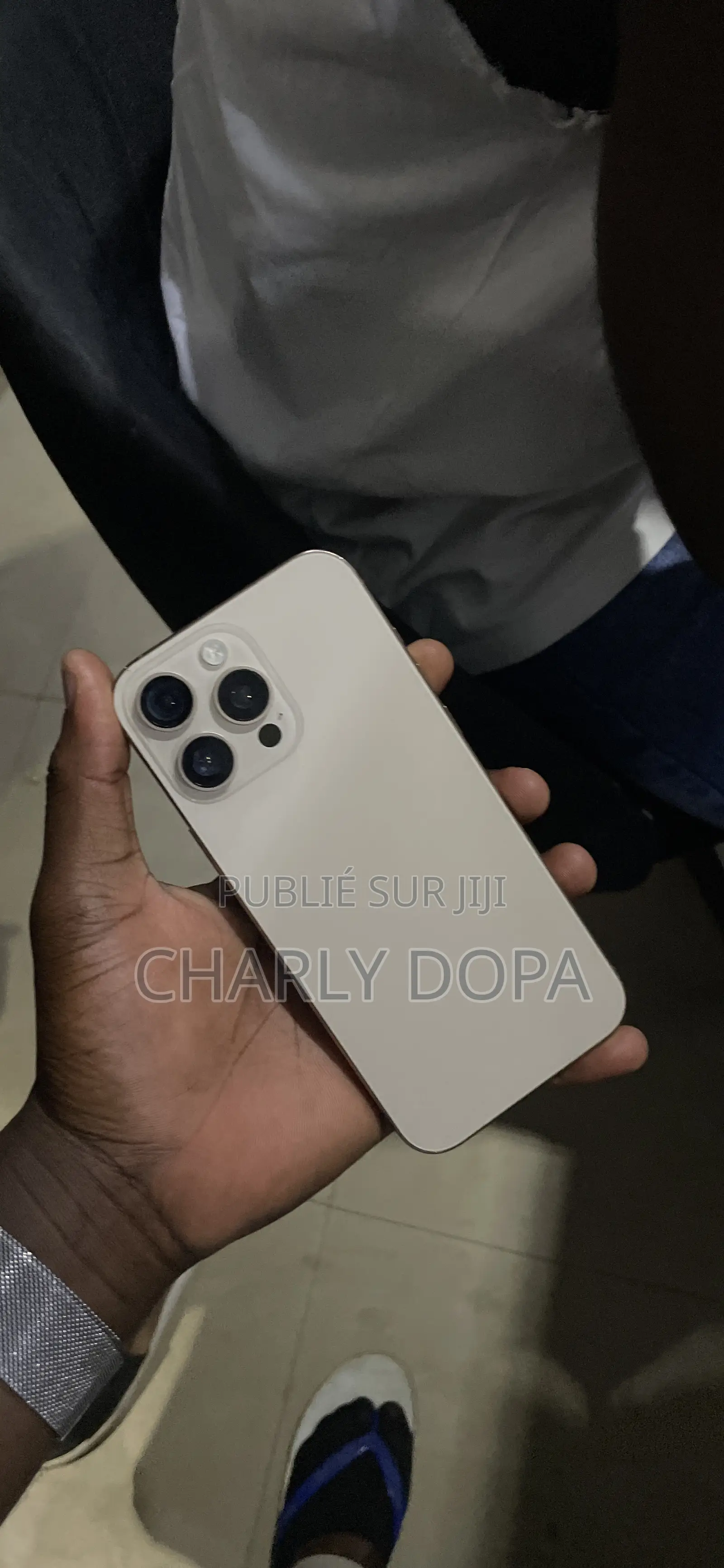 Apple iPhone 16 Pro Max 256 GB Doré