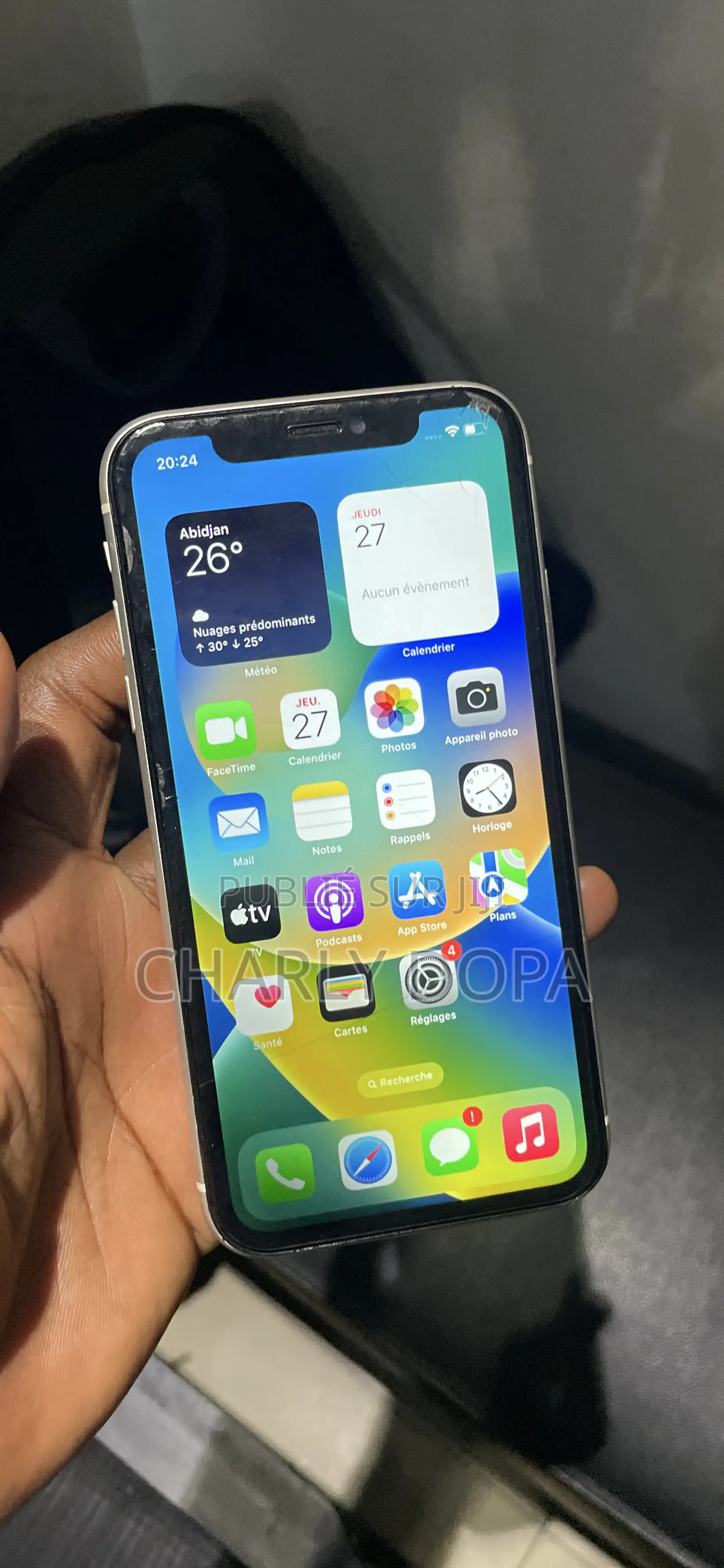 Apple iPhone 11 64 GB Blanc