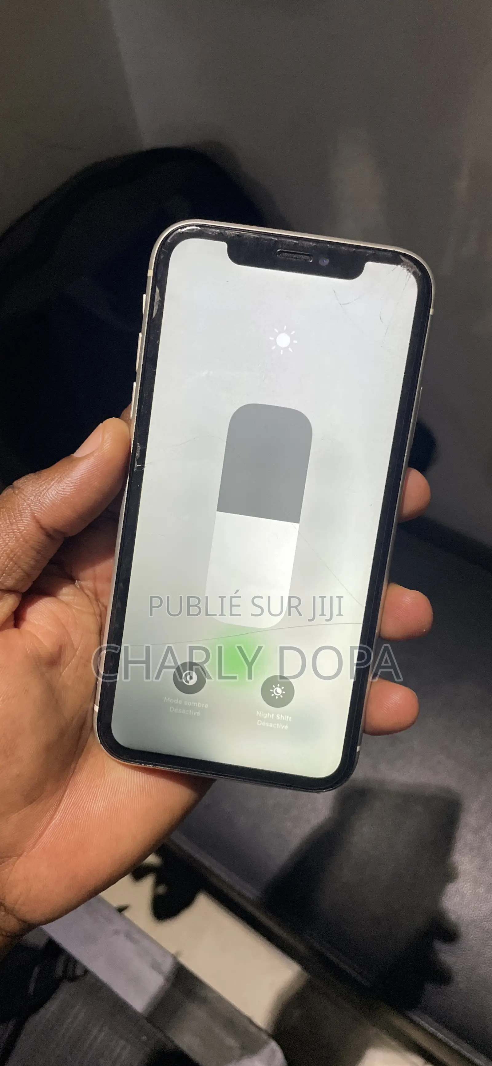 Apple iPhone 11 64 GB Blanc