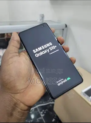 Neuf Samsung Galaxy S10 5G 256 GB Noir