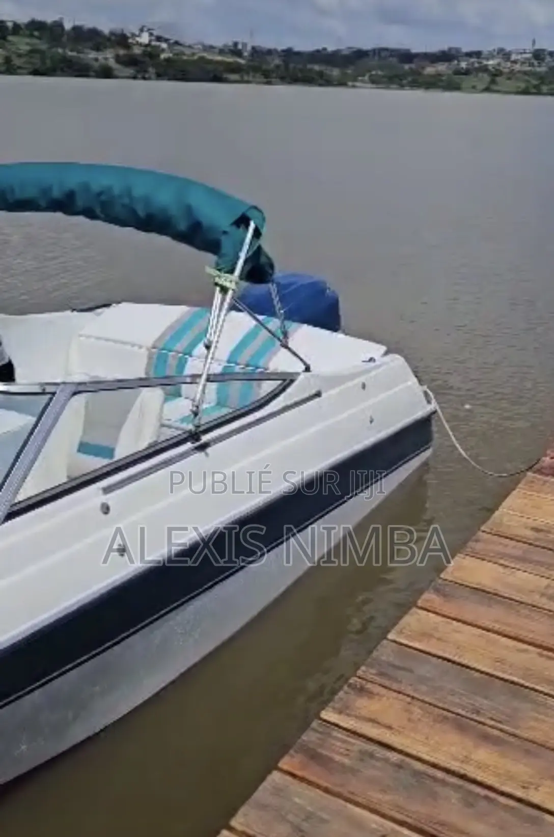 Bateau Vipvip Ouvert Devant Moteur 250cv Yamaha