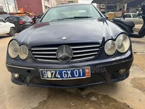 Photo - Mercedes-Benz CLK 2015 Black