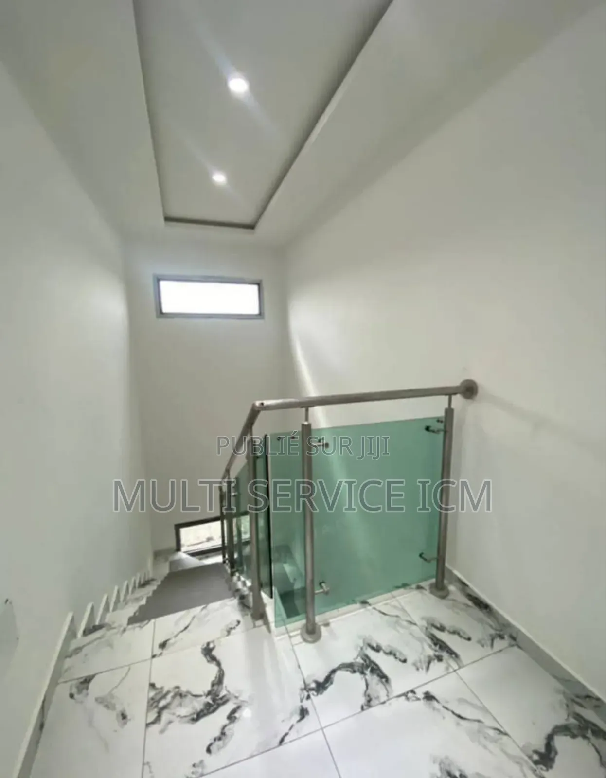 6chbre Duplex dans Ismaël Coulibaly, Cocody à Vendre