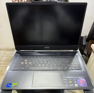 Ordinateur Portable MSI Cyborg 15 16GB Intel Core I7 SSD 512GB