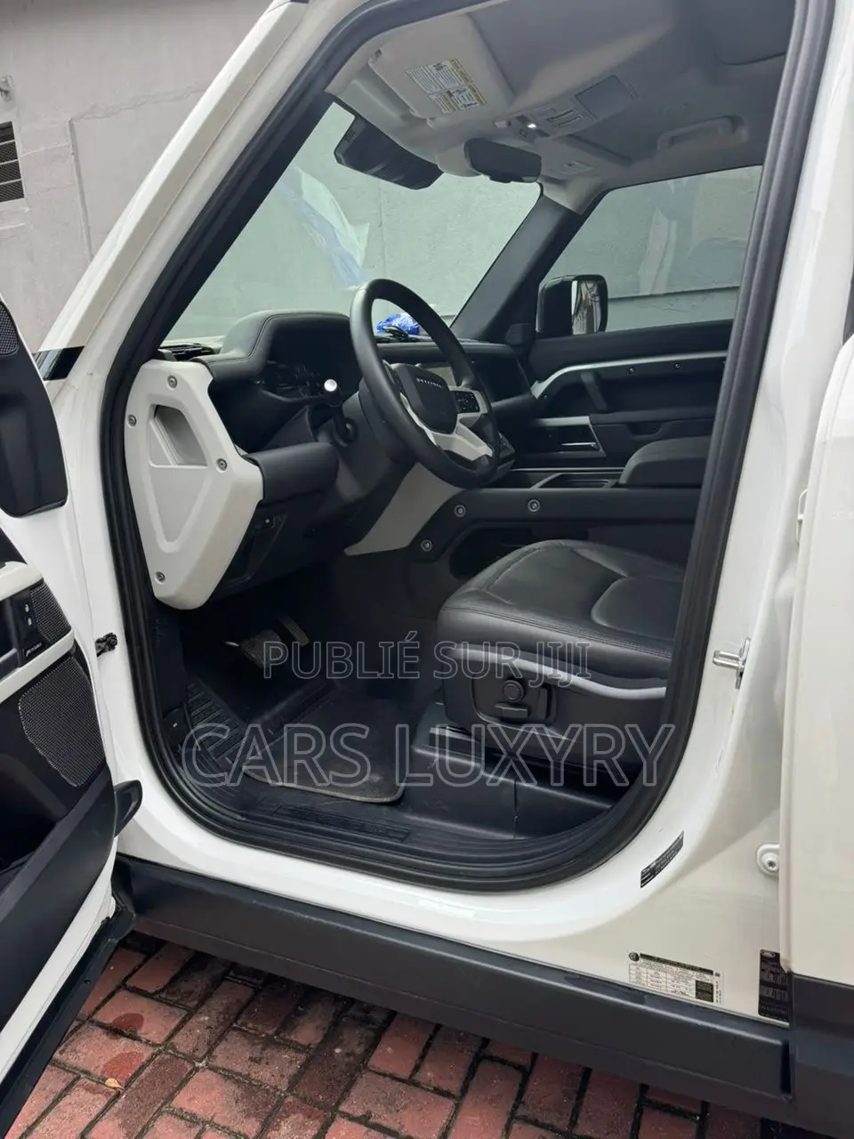 New Land Rover Defender X-Dynamic SE 2024 Blanc