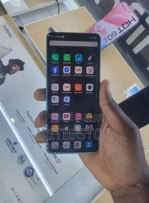 Tecno Camon 19 128 GB Blue