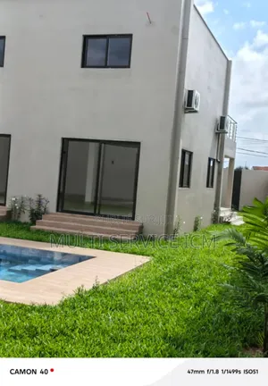 4chbre Duplex dans Ismaël Coulibaly, Cocody à Vendre