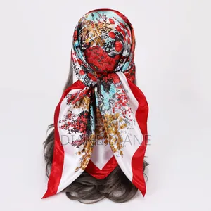 Écharpe Carrée 90 X 90, Idéale Pour Femme.