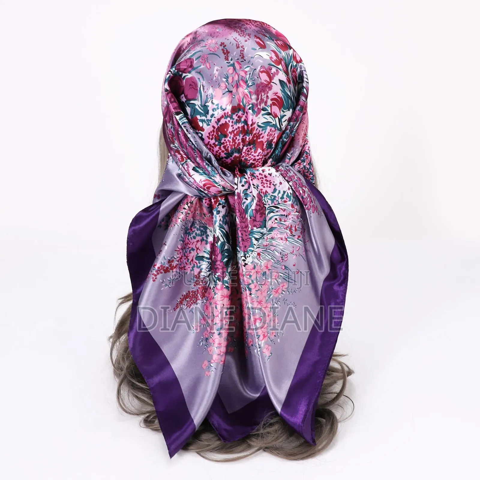 Écharpe Carrée 90 X 90, Idéale Pour Femme.