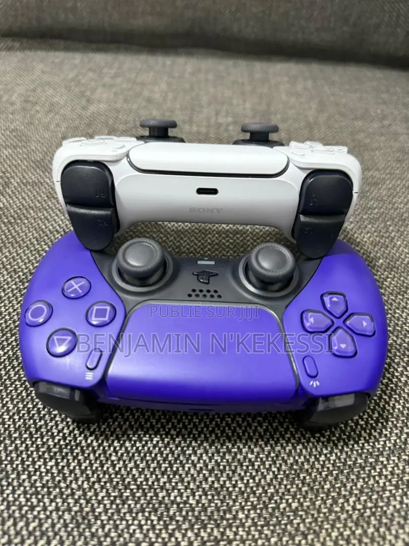 À Vendre : Ps5 Slim – Édition Spéciale Fortnite – Pack Complet