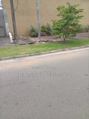 Photo - 5chbre Villa dans Zié Multi-Service, Cocody à Vendre