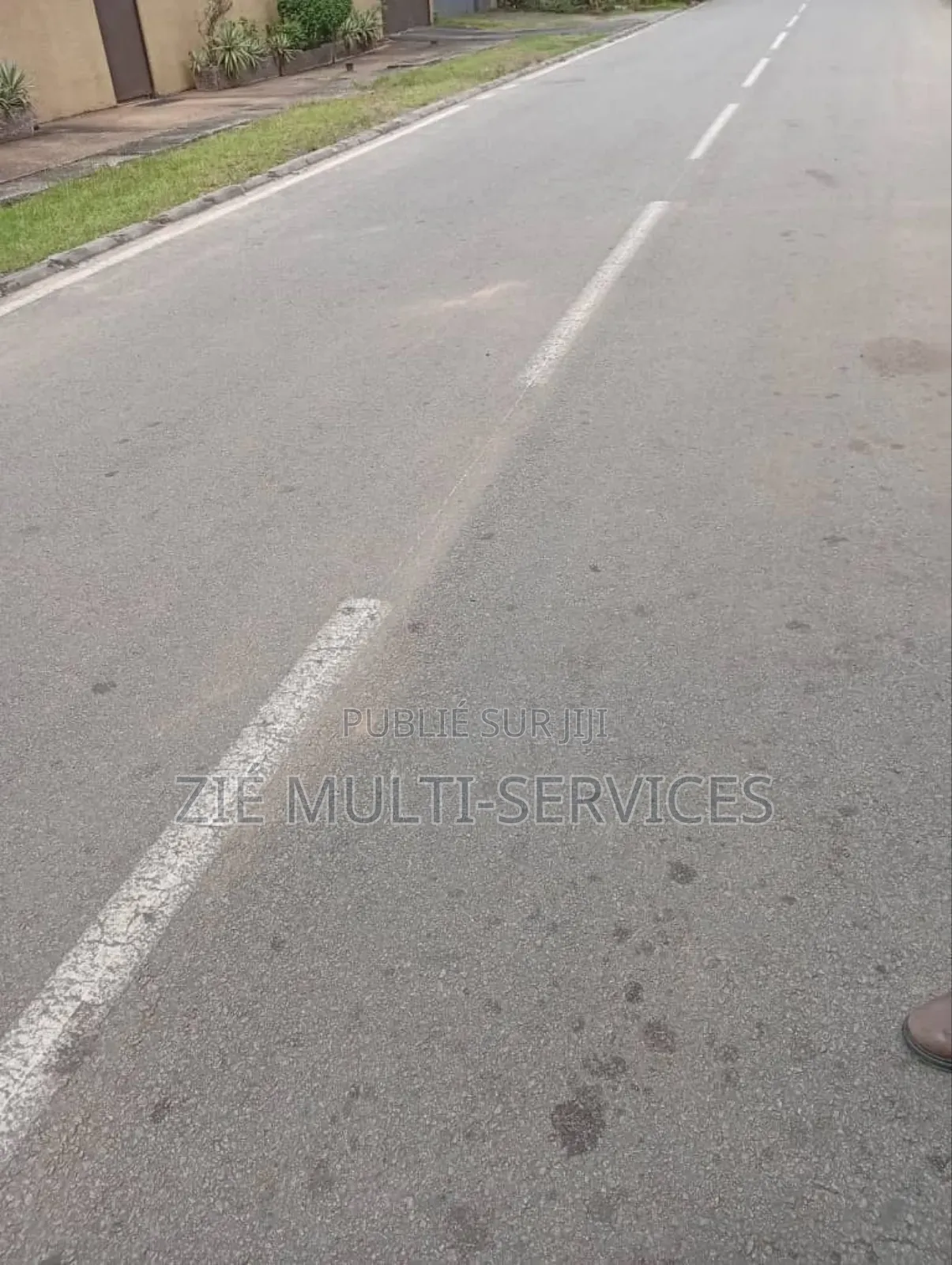 5chbre Villa dans Zié Multi-Service, Cocody à Vendre