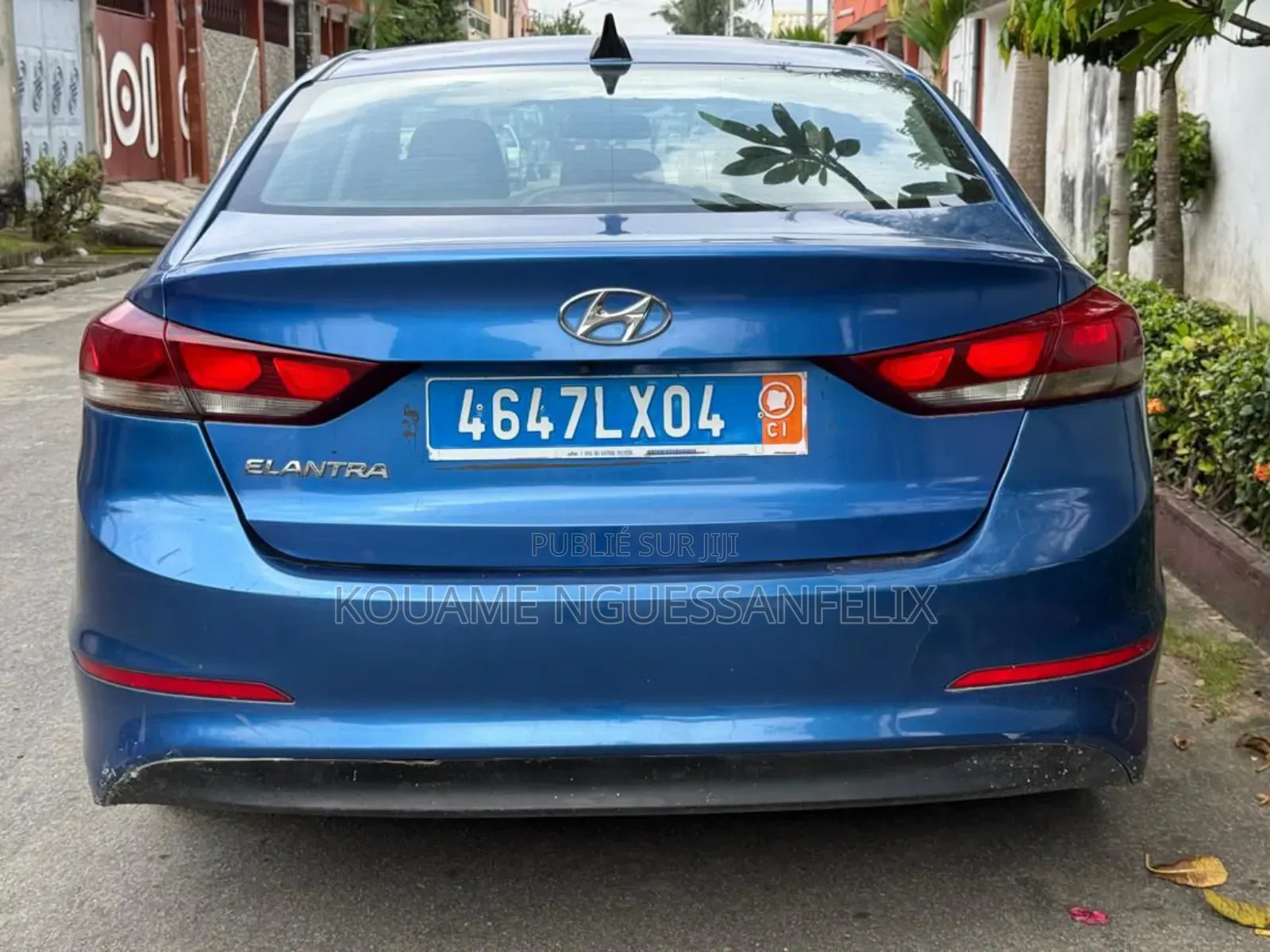 Hyundai Elantra 2018 Blue