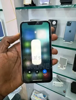 New Apple iPhone XR 128 GB