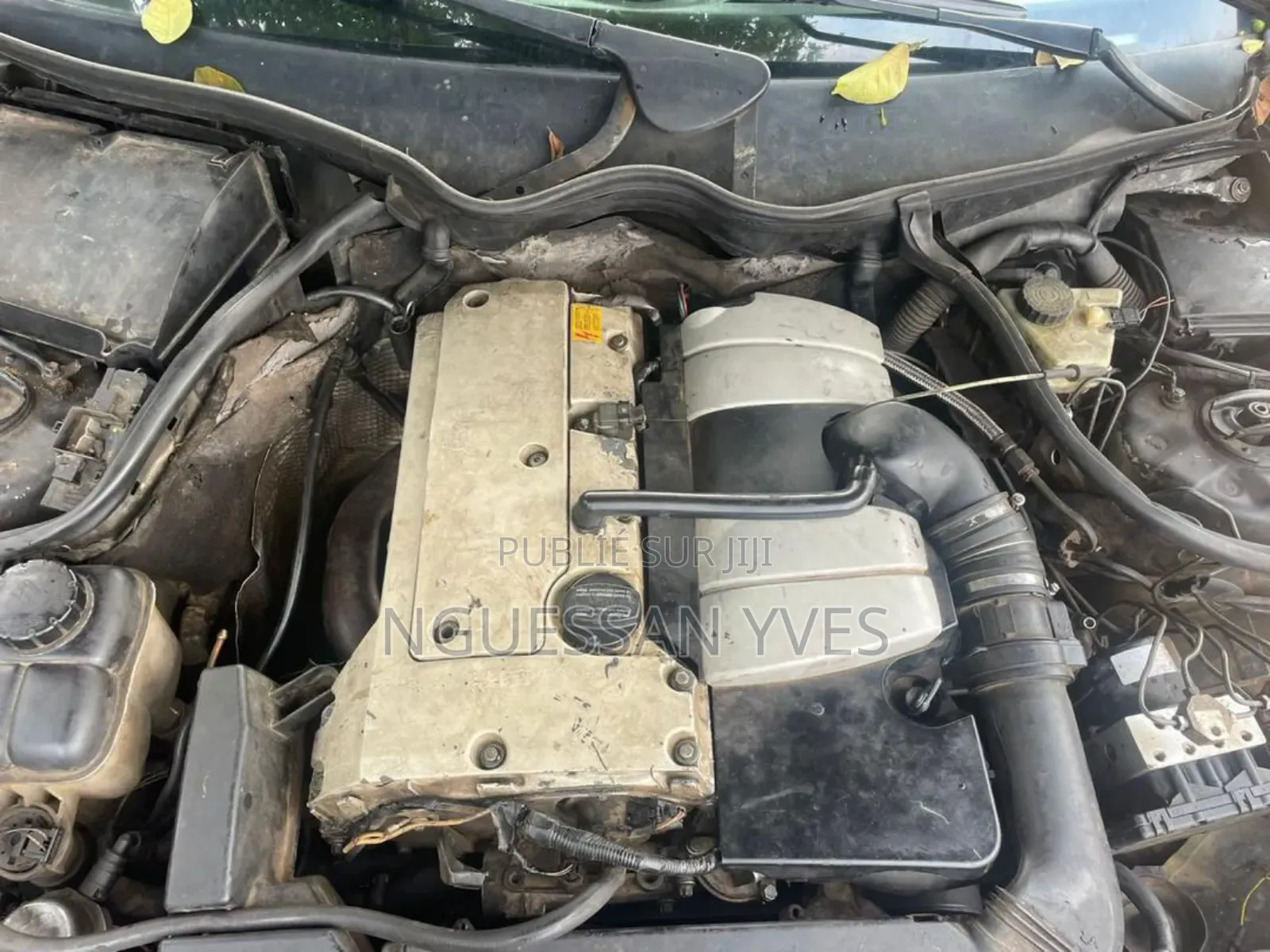 Mercedes-Benz C200 2002 Black