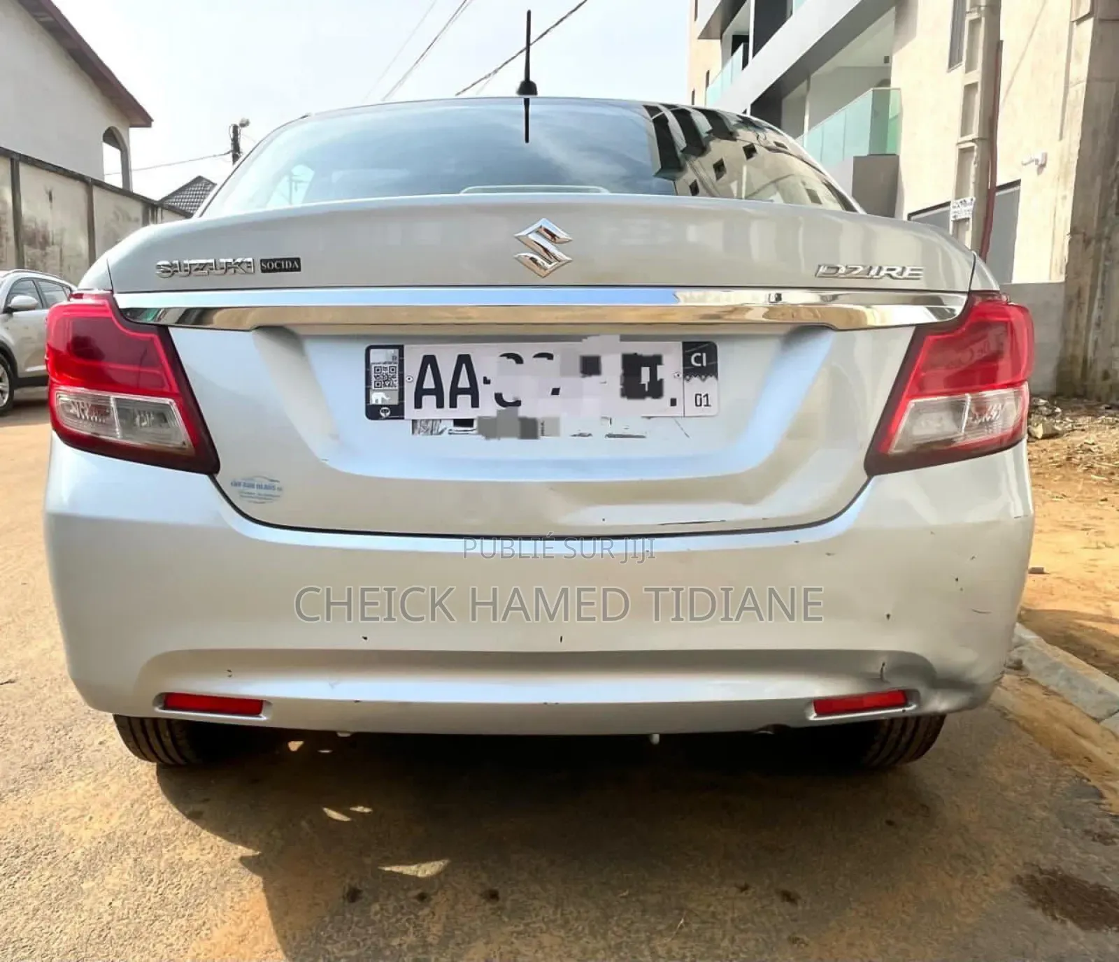 Suzuki Dzire 2024 Gris