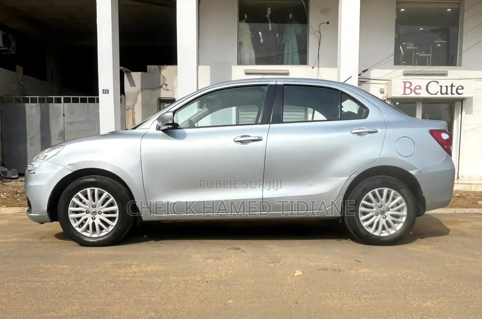 Suzuki Dzire 2024 Gris