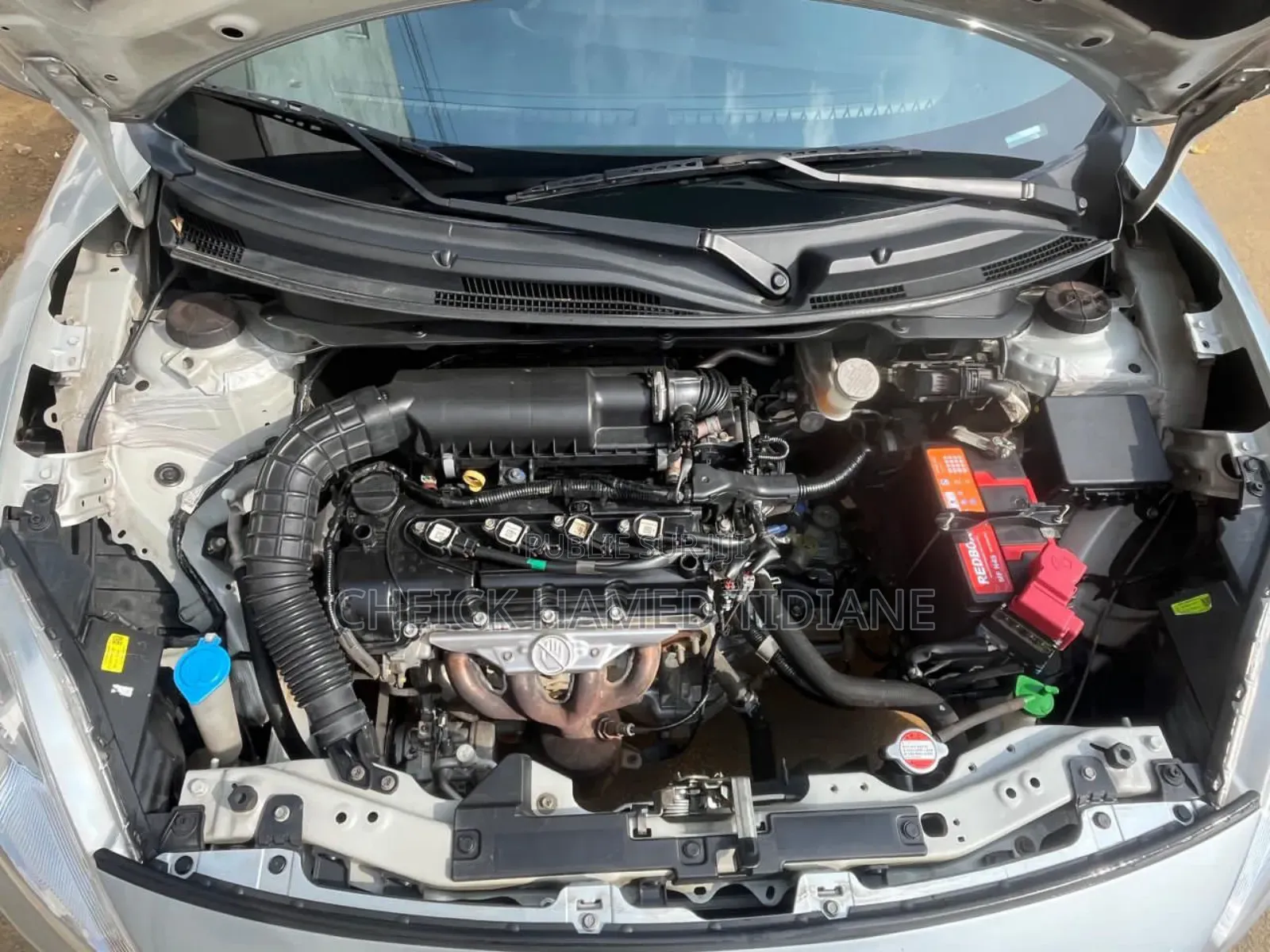 Suzuki Dzire 2024 Gris