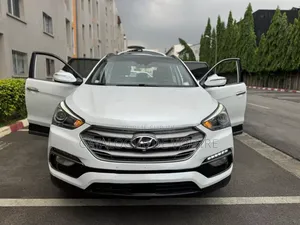 Photo - Hyundai Santa Fe 2019 Blanc