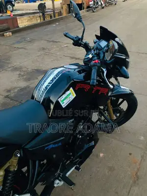 Photo - New TVS Apache 180 RTR 2017