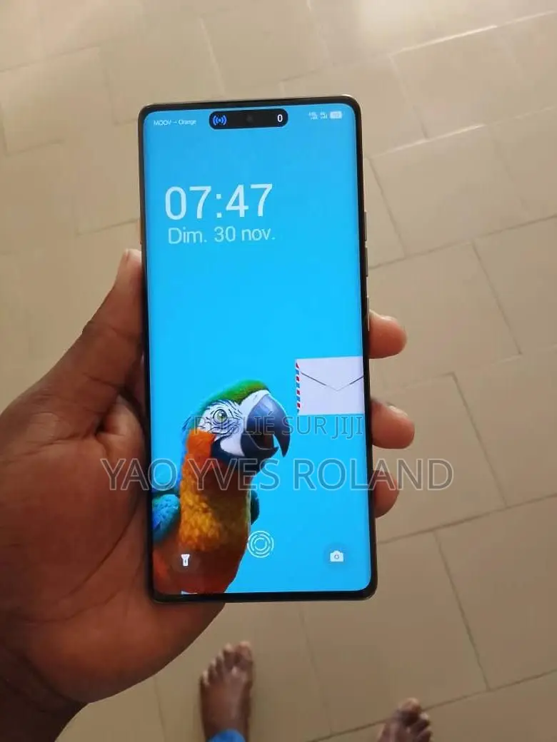 New Tecno Camon 40 Pro 256 GB Gris