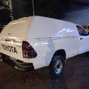 Toyota Hilux 2022 Blanc