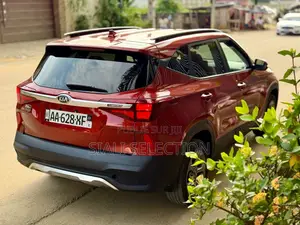 Kia Seltos 2022 Bordeaux