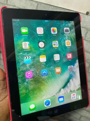 Photo - New Apple iPad 4 Wi-Fi 32 GB