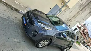 Photo - Kia Sportage EX AWD 2018