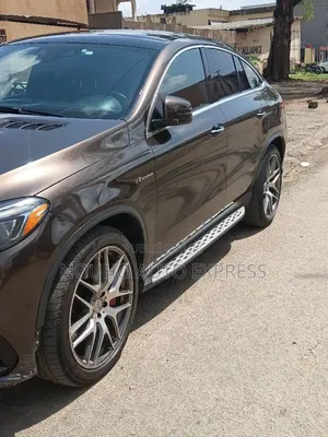 Mercedes-Benz GLE-Class 2017 Marron