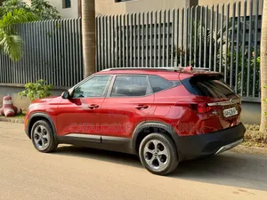 Kia Seltos S 2022 Bordeaux