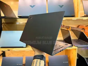 Neuf Lenovo ThinkPad X1 Carbon 8GB Intel Core I5 SSD 256GB