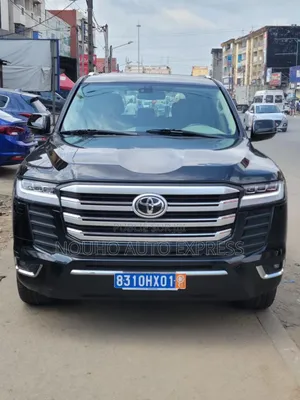 Photo - Toyota Land Cruiser 2018 Black