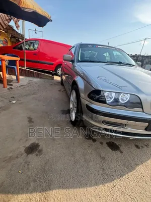 Photo - BMW 135i 2006 Gris