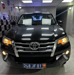 Toyota Fortuner 3.0 D Turbo AWD 2018 Noir Mat