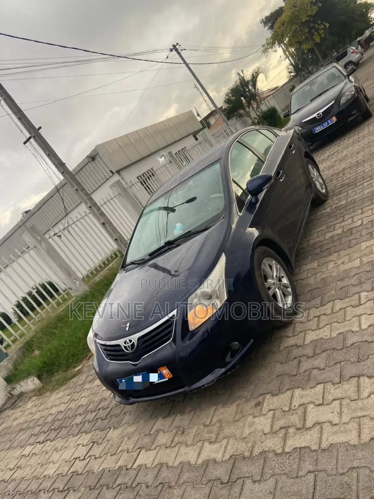 Toyota Avensis 2.0 Advanced Automatic 2010 Blue