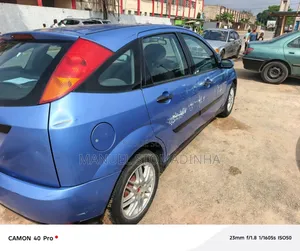 Ford Focus 2002 Blue