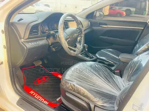 Hyundai Elantra 2020 Blanc