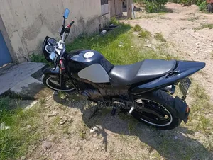 Suzuki GS 2004 Black