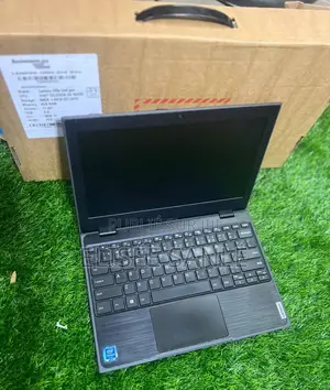 New Ordinateur Portable Lenovo 100e 4GB Intel SSD 128GB