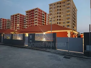 Photo - 3chbre Maison de ville / Terrasse dans Grand-Bassam à Louer