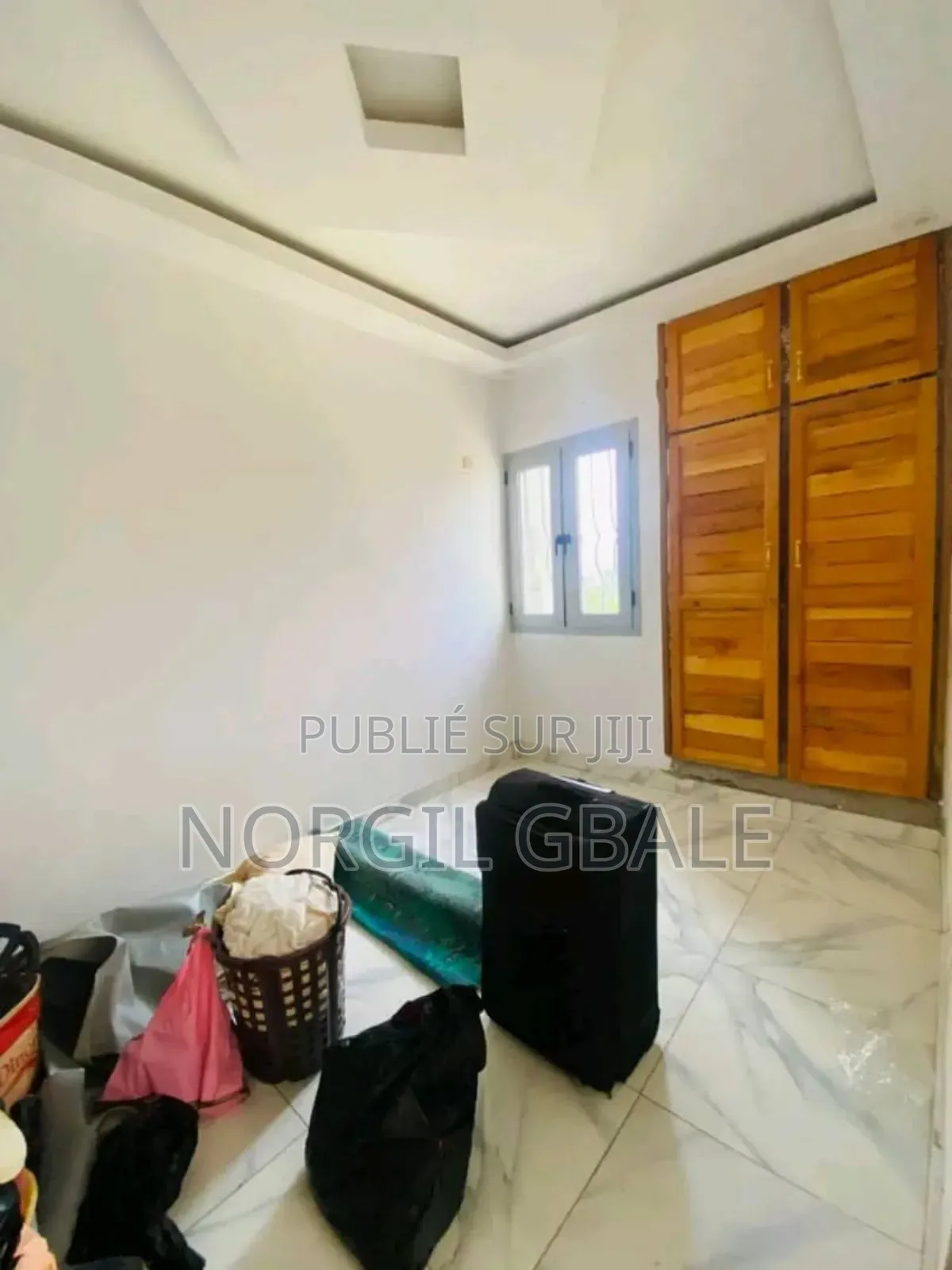 3chbre Duplex dans Avec Norco, Cocody à Louer