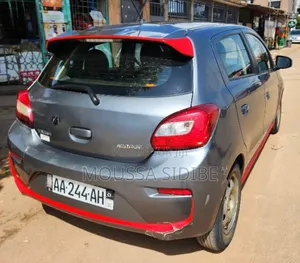 Mitsubishi Mirage DE 4dr Hatchback (1.2L 3cyl 5M) 2014 Gris