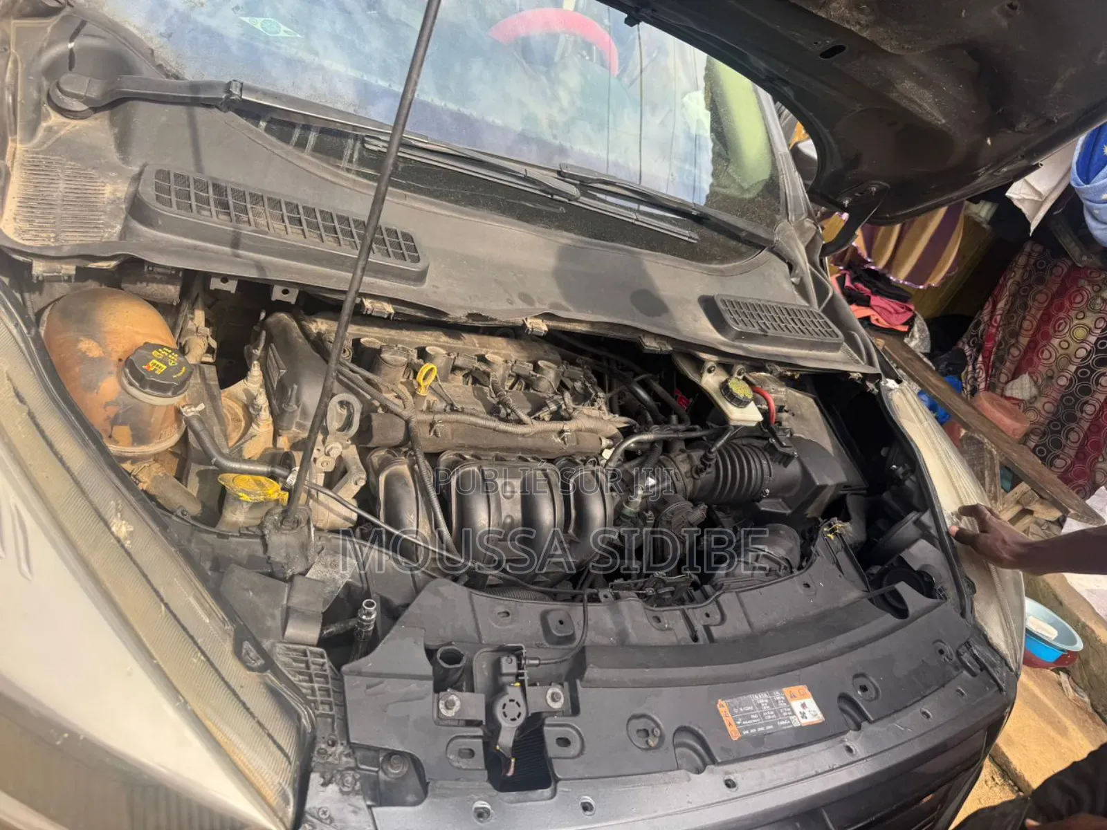 Ford Escape S FWD 2017 Gris