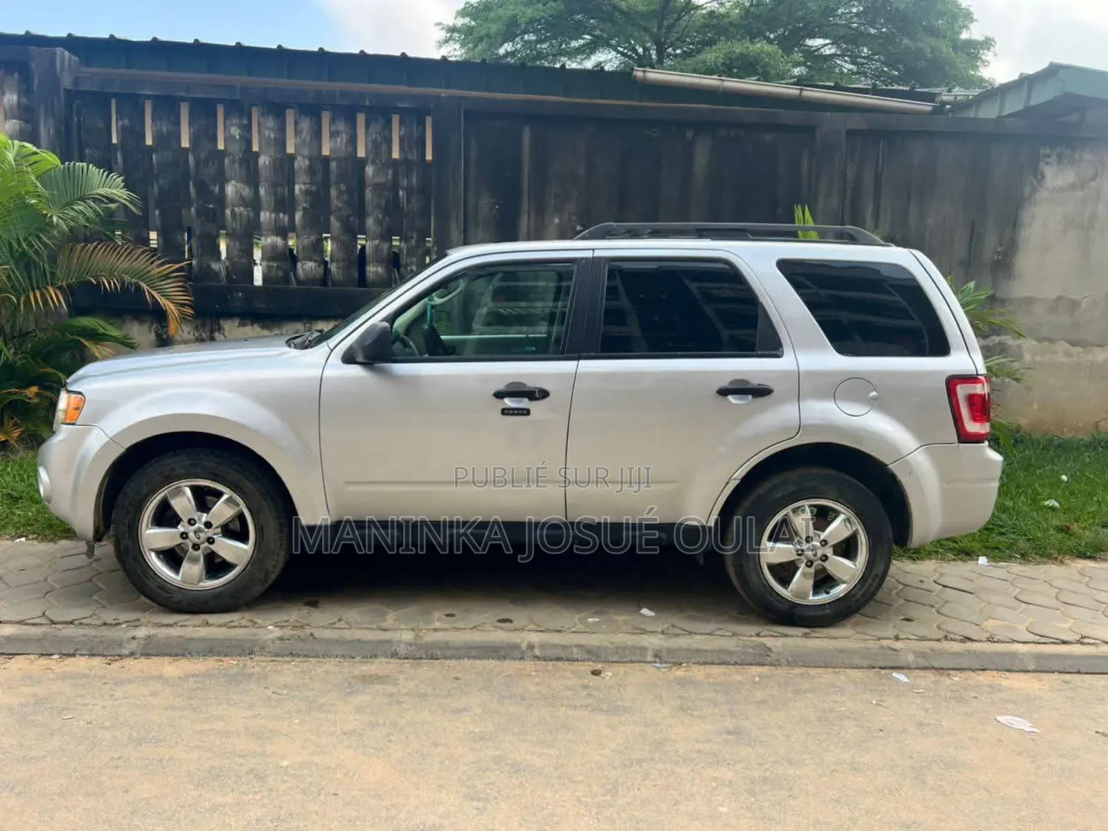 Ford Escape Hybrid 2011 Gris