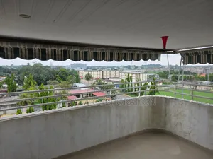 Photo - 4chbre Appartement dans Beraka Corporation, Cocody à Louer