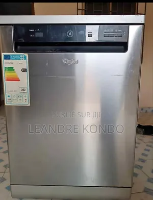 Machine a Fait La Vaisselle ( Machine Pour Laver Assiette )