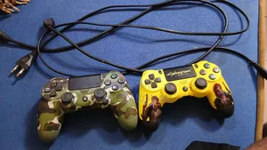 Ps4 Fat Non Craqué 1 Cd + 2 Manettes Casque Gamer