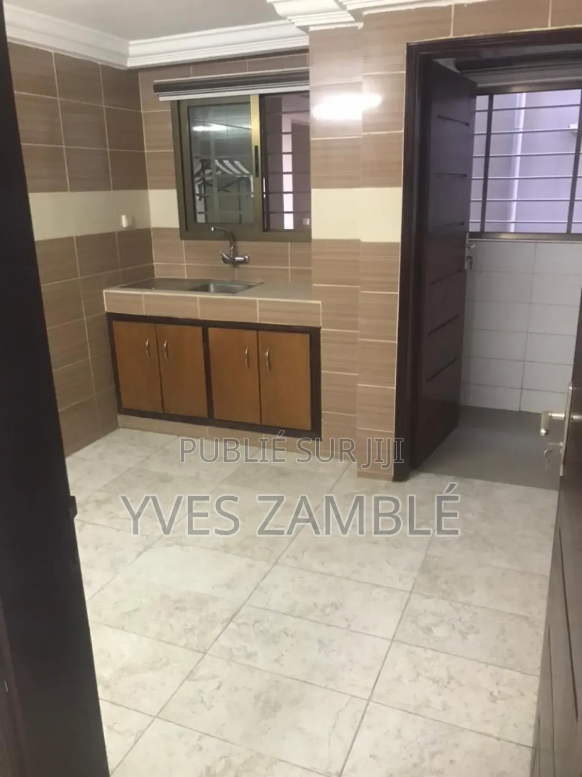 1chbre Studio dans Cocody à Louer