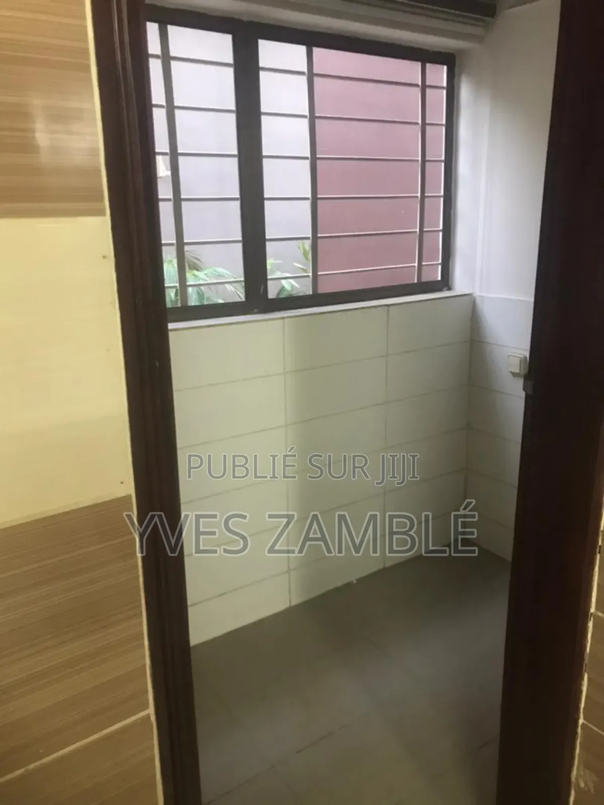 1chbre Studio dans Cocody à Louer